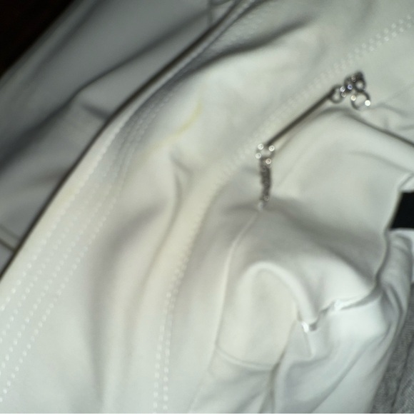White House black market jacket - Picture 9 of 10